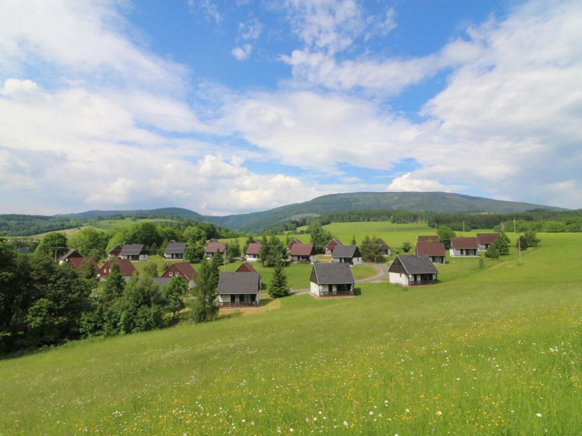 Holiday Home Holiday Hill 58 By Interhome Cista  Buitenkant foto