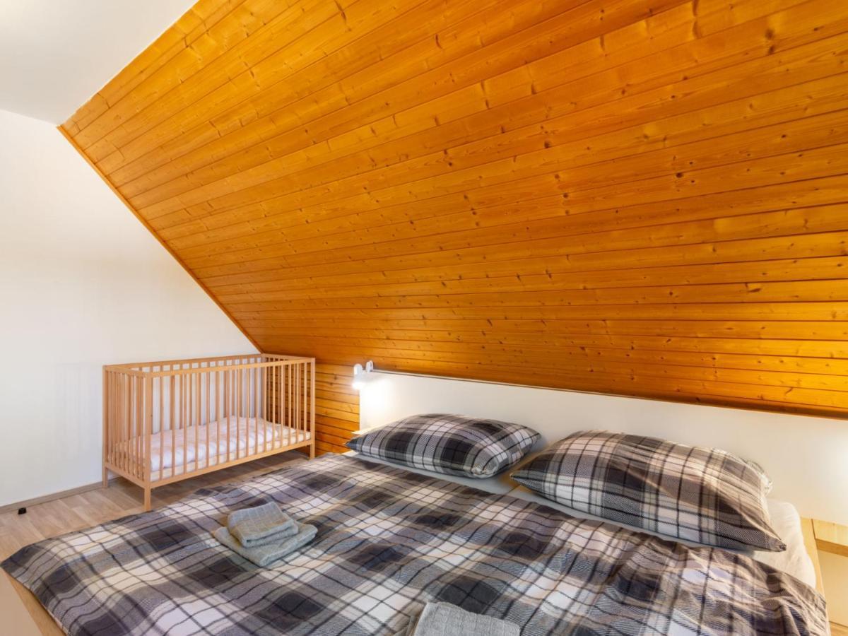 Holiday Home Holiday Hill 58 By Interhome Cista  Buitenkant foto